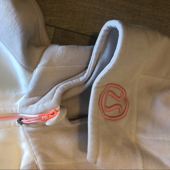 Lululemon scuba hoodie - Picture 2 of 6